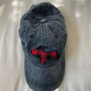 Women’s ball cap